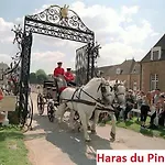 Frühstückspension Haras De La Croix D'argent 3*