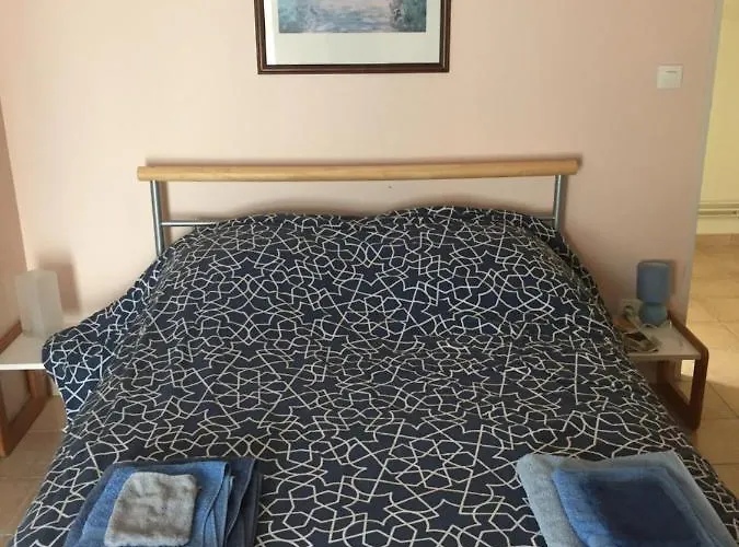 Couette-café Haras De La Croix D'argent 3*